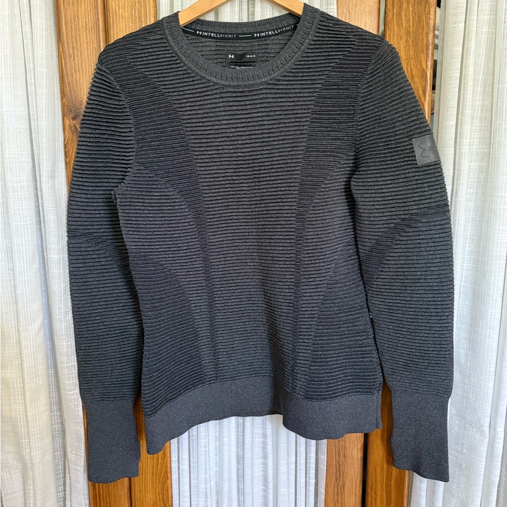 Under Armour Dark Gray Crewneck Athletic Top - szL